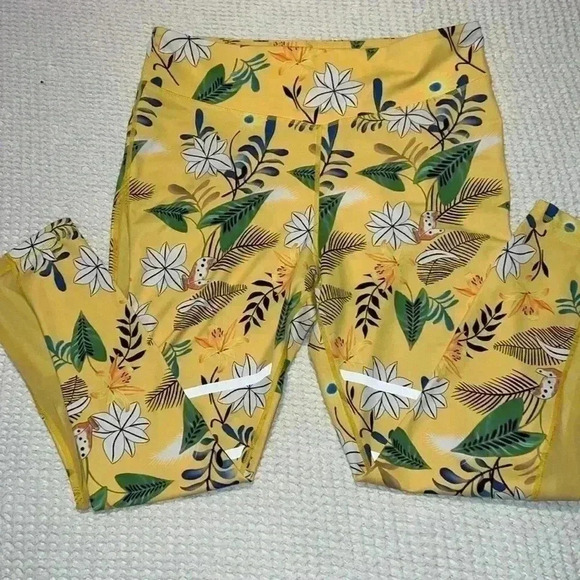 Zyia Active Yellow Floral Print Leggings G10 - Picture 3 of 5